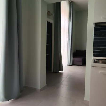 Mistral130 Apartman *